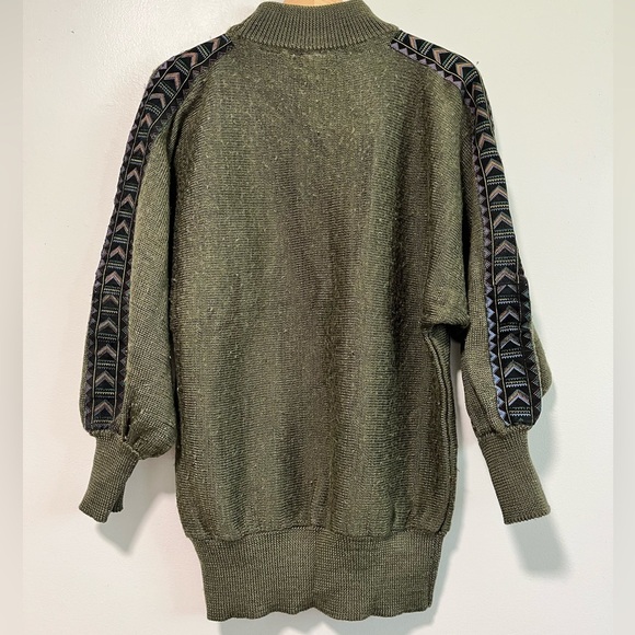 Orange Vintage Olive Green Knit Sweater - Size M - Picture 11 of 12